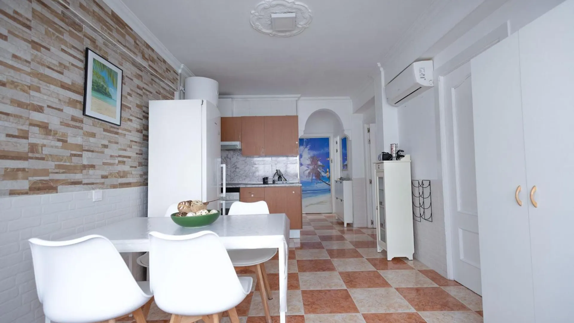 בית אירוח טורמולינוס Habitacion Cama Matrimonio Piso Compartido