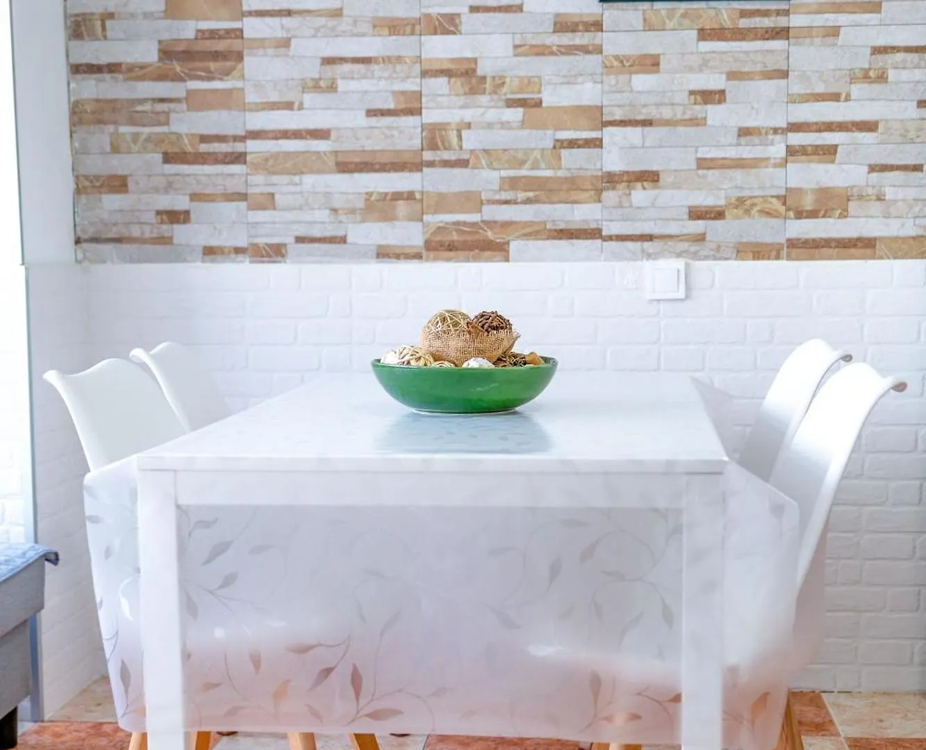 טורמולינוס Habitacion Cama Matrimonio Piso Compartido בית אירוח